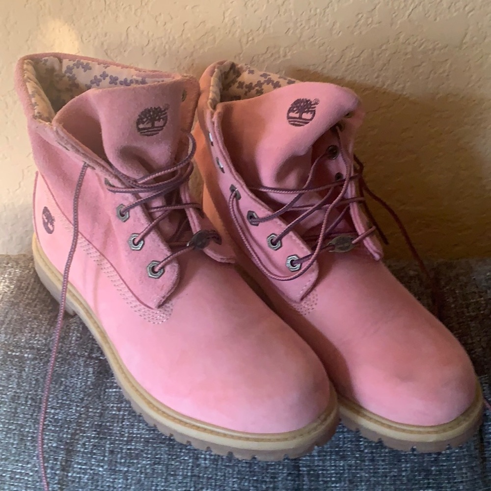 Timberland women’s boots size 9.5